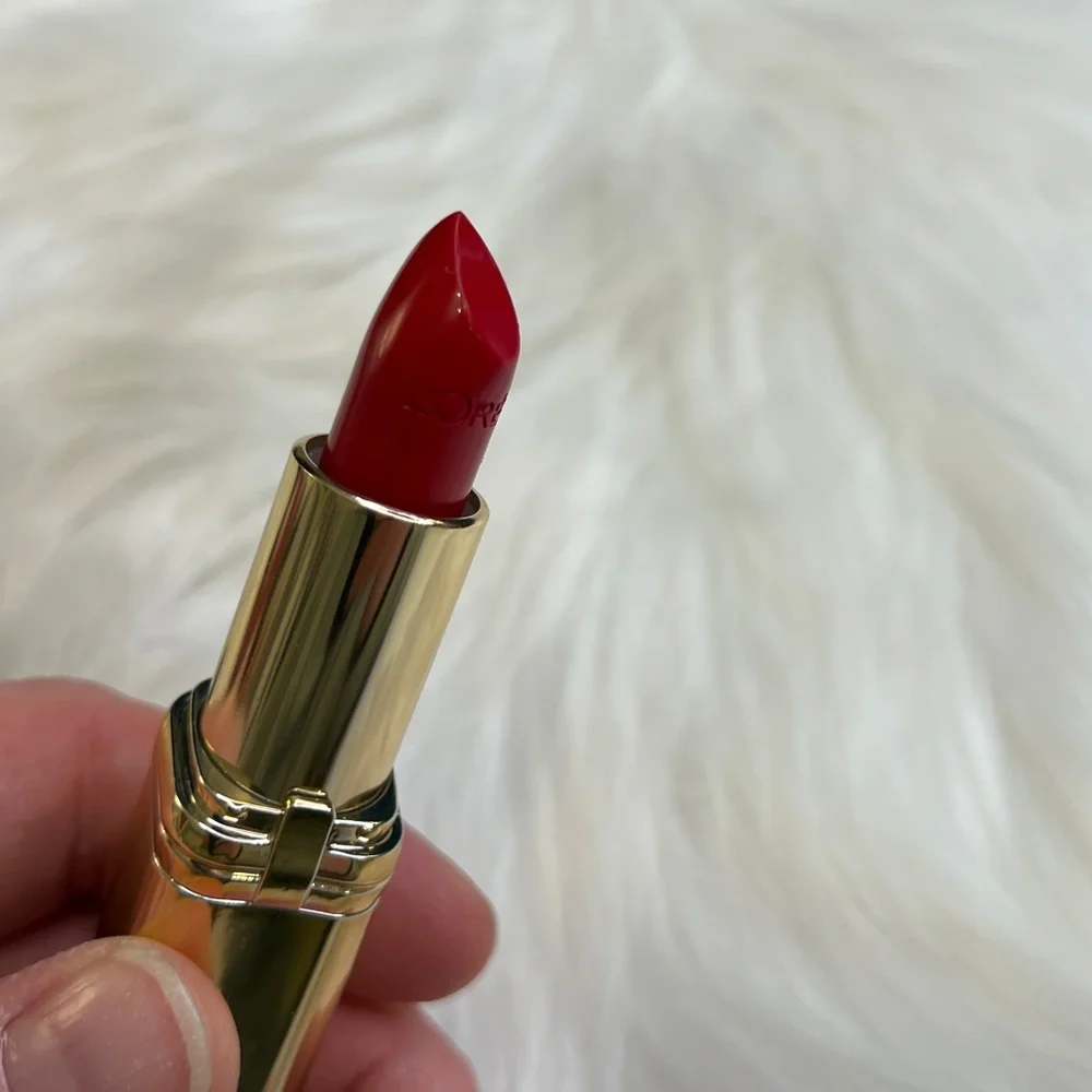 L'Oreal Paris Colour Riche Original Satin Lipstick Le Rouge Paris